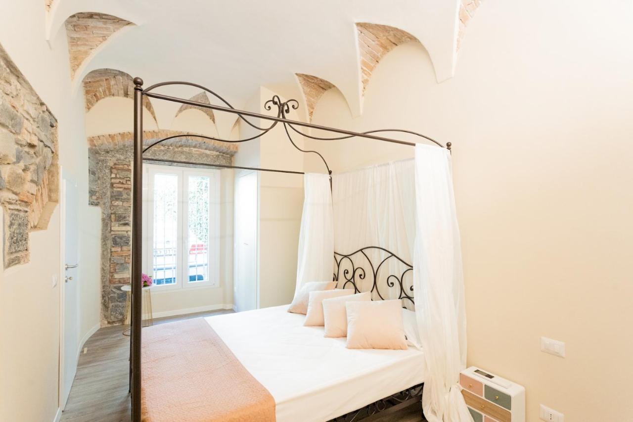 Romantic Escape Centre With Jacuzzi & Parking By Rent *