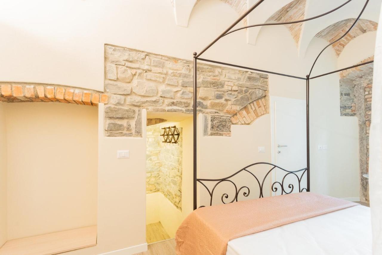 Romantic Escape Centre With Jacuzzi & Parking By Rent Como